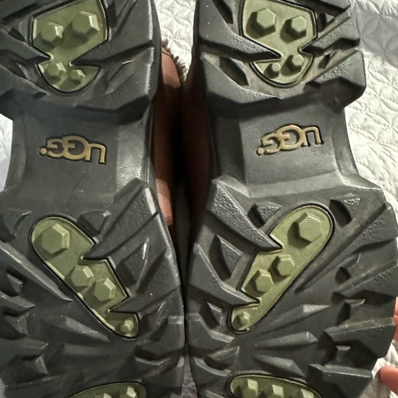 UGG 5150 Brown Leather Lug Boots Sz 9 - Picture 5 of 7